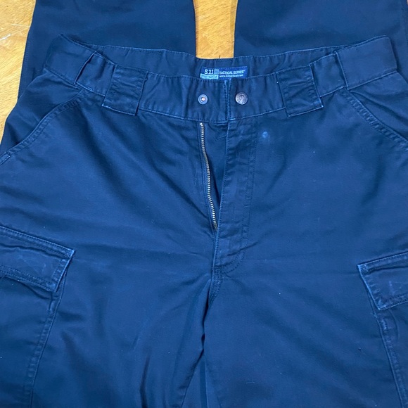 5.11 Tactical Pants size large - Picture 2 of 4